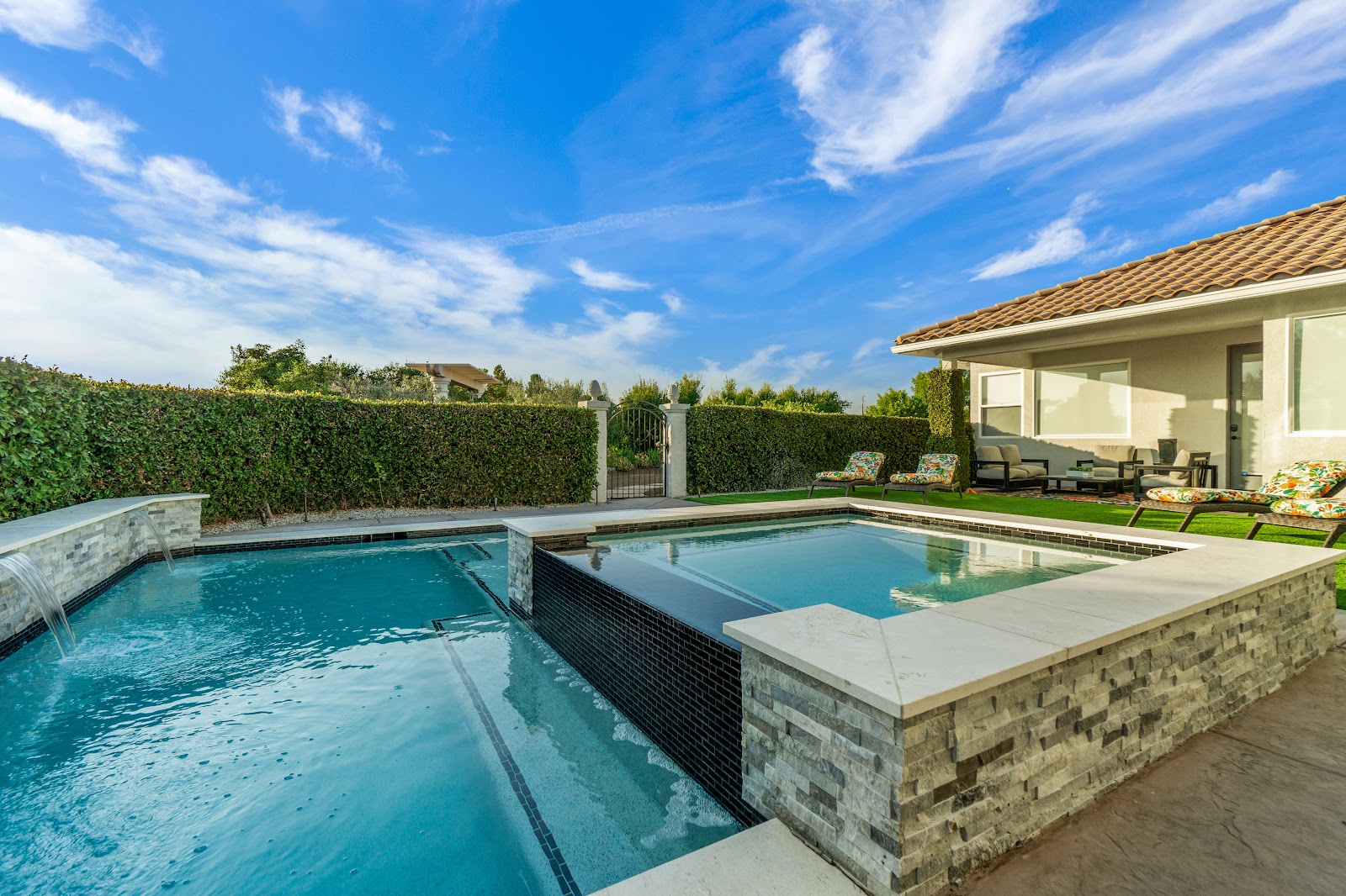 Freeform Luxury Pool - Beverly Hills Estate